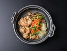 【朝食】日替わり陶板「鶏と茸とお野菜の陶板焼き」