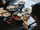 【朝食】朝御飯は季節の朝定食、お腹いっぱいお召し上がりください。