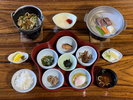 【朝食】ご飯に会うおかずをたっぷりご用意しました