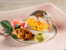 【季節の会席】春(2026年3月〜5月)焼 物 ・鰆けんちん巻 あさり雲丹焼