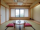 *【新館和洋室16畳】障子越しの柔らかな光が和の情緒を演出いたします