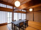 *【お食事処一例】広々とした畳敷きの空間でゆったりお寛ぎいただけます