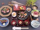 グルメ要素満載の新メニューの登場です!「皆瀬牛ステーキ」や「ぼたん鍋」などご堪能下さいませ