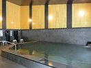 【外湯:鷲の湯】館内からも出入りできます。男女大浴場・露天風呂あり