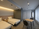 【客室】スタンダードツイン。シンプルモダンな当館スタンダードルームです。