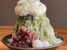抹茶あずきのかき氷・特製エスプーマホイップ((maruru cafe)