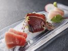 【土地の恵み会席】夏(2026年6月〜8月)お造り 焼津ミナミマグロ等三種盛り
