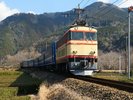 1950(昭和25)年製造の国鉄80系電車の台車を再利用した、歴史ある形式のDNAを引き継ぐ貴重な車両