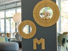 OMO�x�[�X�F�gOMO�h�̊�͂߃p�l���ŁA�����Ƃ̗��̎v���o���p�V�����B