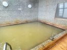 有馬温泉の温かい湯に浸かりながら、心地よい癒しとリラックスを体感してください。
