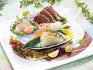 �y�䑢��z������̎l���\�Ԃ��ォ����߁A�y�������~���낵�A���΂������̃^�^�L�̎|�݂������\�B