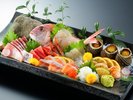 お造りの盛り合わせ