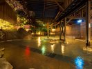 露天風呂(夜)