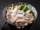 2024年 8月月替わり 太郎ポークと福味鶏の塩鍋