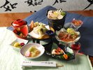 *【夕食(お食事一例)スタンダード】旬の素材を贅沢に生かしたお料理の数々をご賞味ください