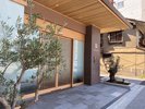 東洞院通側玄関