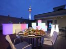 ビアガーデン、京都タワーを望む