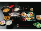 朝食(一例)体に優しく、ヘルシーな内容の和食膳。