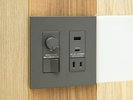 �x�b�h�{�[�h�ɂ̓R���Z���g��USB�|�[�g