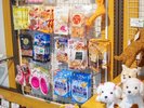 【ホテル売店】ワンちゃん用の商品も取り揃えております。