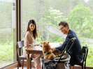 ドッグフレンドリーラウンジ:2025年春、新たに誕生。愛犬とのひとときを叶える専用ラウンジ。