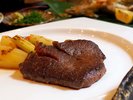 厳選牛のステーキ