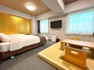 和洋室アクセシブル 壁掛けテレビで快適に視聴できます☆