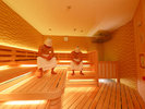 �yNATURE COLOR SAUNA�z70�����x�ɐݒ肳�ꂽ�A������Ɖ��܂�C�G���[�T�E�i