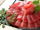 【朝食ビュッフェ】三崎マグロをご提供しています。