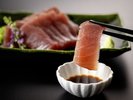 【朝食ビュッフェ】「三崎マグロ」は、赤身の“味の濃さ”が他のものとは一味違います!