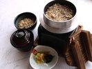 【和食コース】ちりめん山椒釜めし 香の物 味噌汁