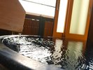 陶器露天風呂付き和洋室 露天風呂は源泉100%かけ流し