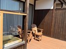 露天付き和洋室 広いバルコニー(檜)