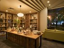 宿泊者専用ラウンジ「KOMOREBI」