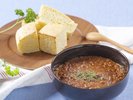 2026年夏の朝食メニュー♪〜北海道産トマトのキーマカレー/北海道産小麦のコーンフォカッチャ〜