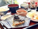 �y���H�z�������N�����Ĕꂳ�񂪎��肵�Ă��܂��B����O�؂̌��N�I�Ȓ����͂�ł��B
