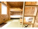 グランドサウナサイト室内!木のぬくもりを感じるコンテナハウス。大人もワクワク出来るお部屋♪
