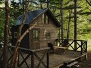 林間に建つCABINは電気、水道のないアウトドアな滞在スタイルです。トイレ・シャワーは別棟に。