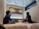 外観とは違った落ち着いた雰囲気で夜も楽しめます!