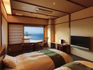 洋室からは海と砂浜・公園を眺めることができます・・・☆