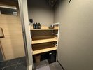 脱衣場にはミニ冷蔵庫+ドライヤー完備