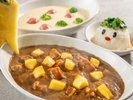 【パナシバくんパイナップルポークカレー】2026年夏ディナーメニュー