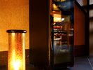 館内:静かなやすらぎを感じていただける空間となっています。