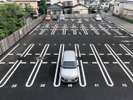 駐車場は当館敷地内にございます