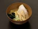 朝食ライブキッチンメニューでは北海道三大ラーメンのひとつ「札幌味噌ラーメン」もご用意しております