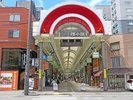 【狸小路】道内最古の商店街。風情かおる場所やお土産、飲食店などが立ち並んでます!