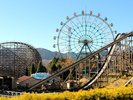 【城島高原パーク】雄大な由布岳を望む高原の遊園地。絶叫系から家族で楽しめるアトラクションまで充実。