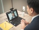 WEB会議もしやすいワイドデスクです ※使用感イメージ