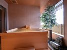 G【離れ棟/60平米】和室12畳+檜の源泉室内露天風呂付き