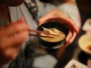 最後は〆の鯉こく(ガラを使った味噌汁)鯉は肝臓に効く食材なので、飲んだ後の体に染みわたる